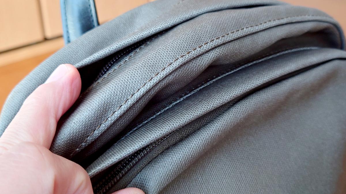 1000日、いや3000日持ちそう。毎日使える超撥水＆タフな「センニチ帆布 