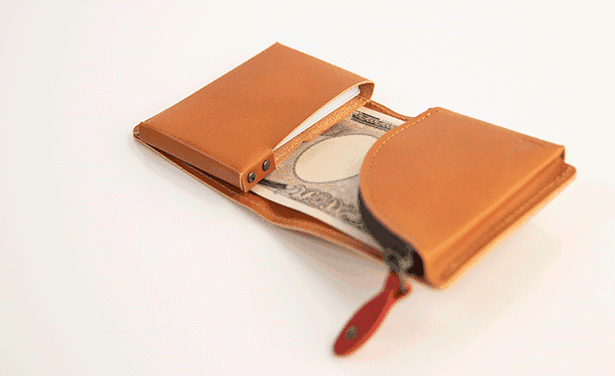コインもカードもしっかり収納！ サイズと容量のバランスが良さげなお財布「フェイブルミニS」