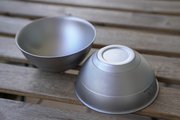 軽くて頑丈。日常からアウトドアまで使えるチタン製食器「Bowan」を試してみた