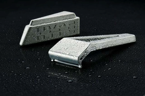 肌に優しい1枚刃カミソリ「HYPE Razor」で床屋のような剃りを自宅でも体験
