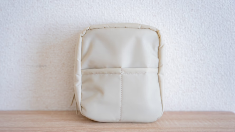 【商品名】無印良品「ナイロンメイクポーチ」1,290円(税込)
