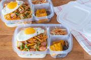 330円なのに機能的すぎる「ランチボックス」。冷凍・レンチンOKで味移りもなし！