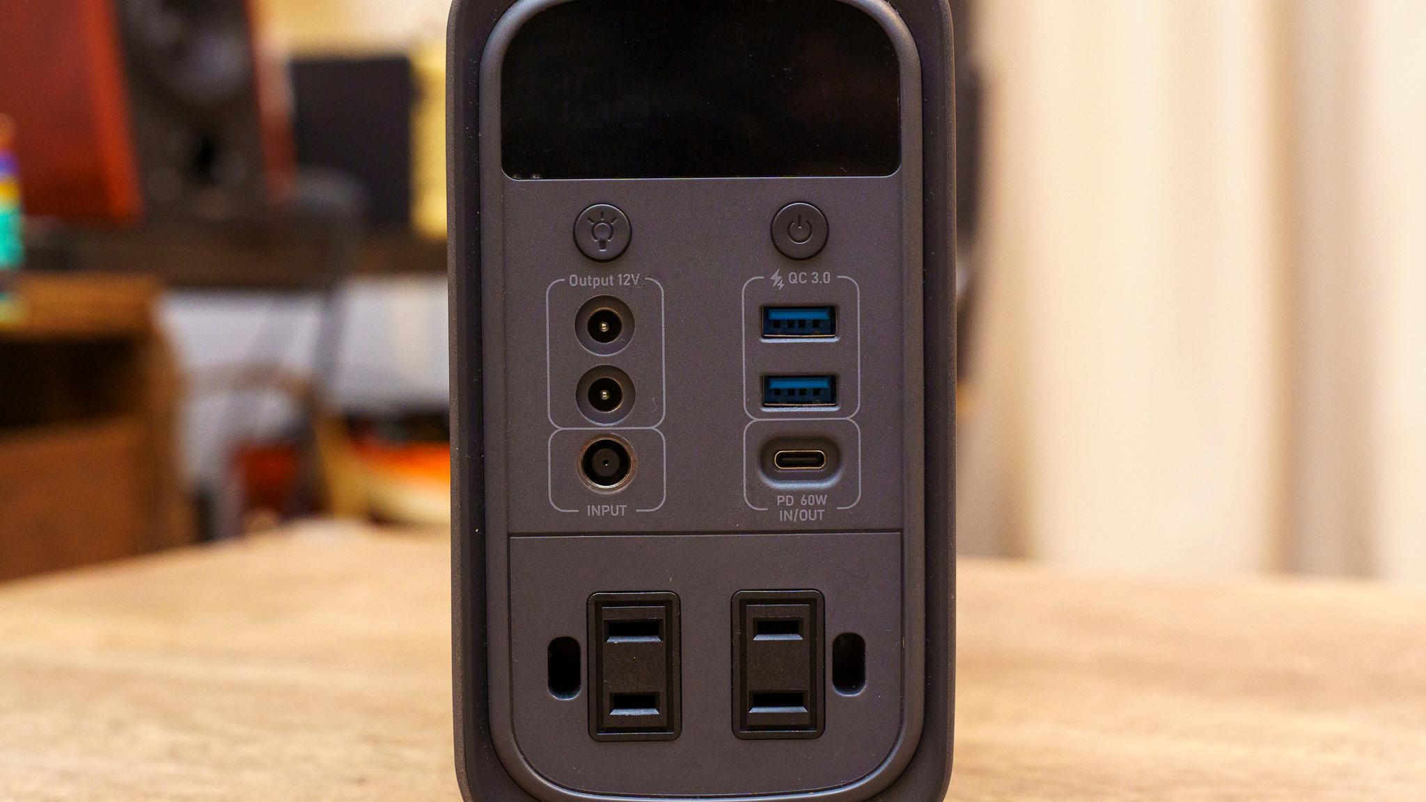 2万円弱で買える!防災・在宅ワークにも使えるポータブル電源の 2万円弱で買える!防災・在宅ワークにも使えるポータブル電源の