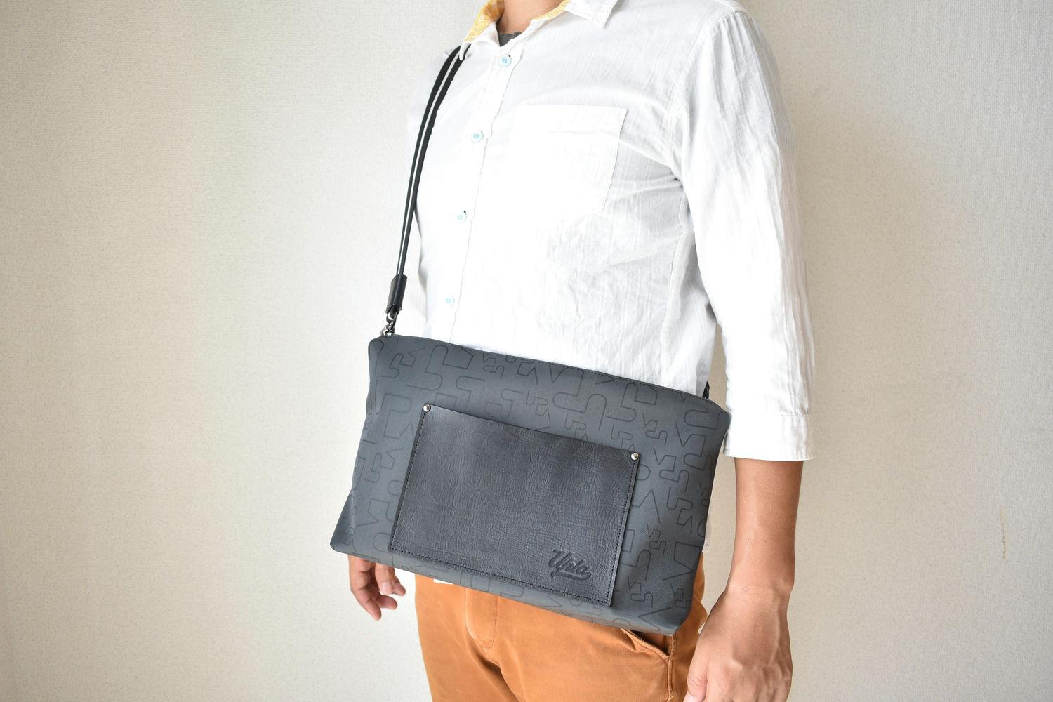 GAP メッセンジャーバッグ　フロント、ショルダー牛革 GAP メッセンジャーバッグ フロント、ショルダー牛革 【公式通販】