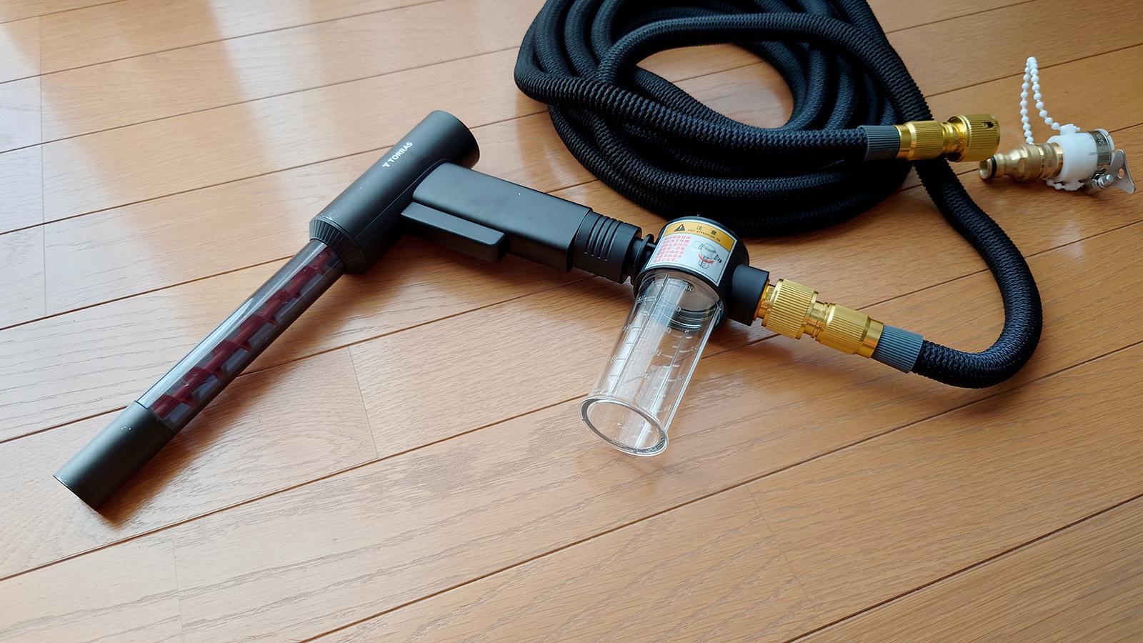 自宅でも手軽に泡洗車できる！ コンパクトに収納も可能なガン型ホース