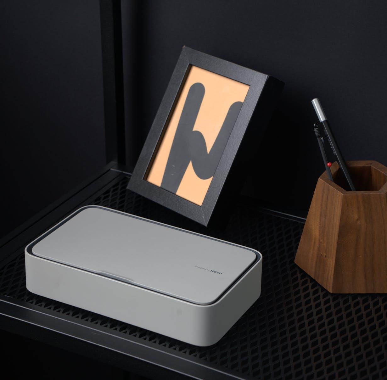 インテリアにも馴染むスタイリッシュデザイン。トルク自動制御でネジ山