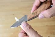 使い込みたくなる上質ギア。ポケットサイズのサバイバルナイフを試してみた