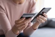 30代、40代の女性におすすめクレジットカード10選｜年会費無料・還元率が高いのは？