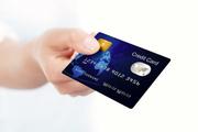 クレジットカードの作り方〜店頭・ネットどこで作るべき？