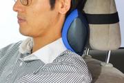 車の運転や電車での長時間移動にいかが？ 首をしっかりサポートしてくれる「ネックラック」
