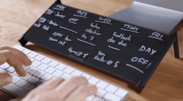 ガラス製デスクボード carbon thirteen 思考の整理に！サッとMEMO！ガラス製デスクボード | 株式会社