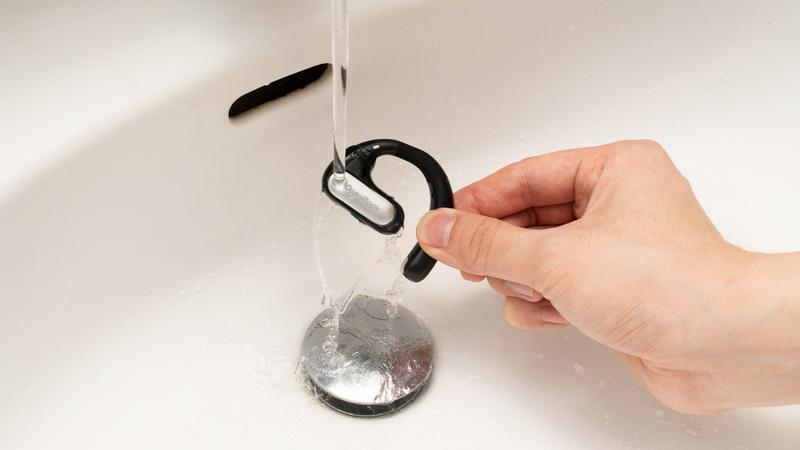 IPX5なので水流を当てても平気