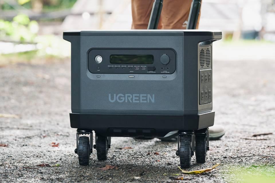 瞬間出力3000W、複数の家電が一度に動かせる！「UGREEN PowerRoam 2200