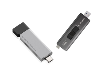 iPhone 15のデータ管理は「直挿しSSD」が大正解！容量不足からついに解放されるぞ【Amazonブラックフライデー】