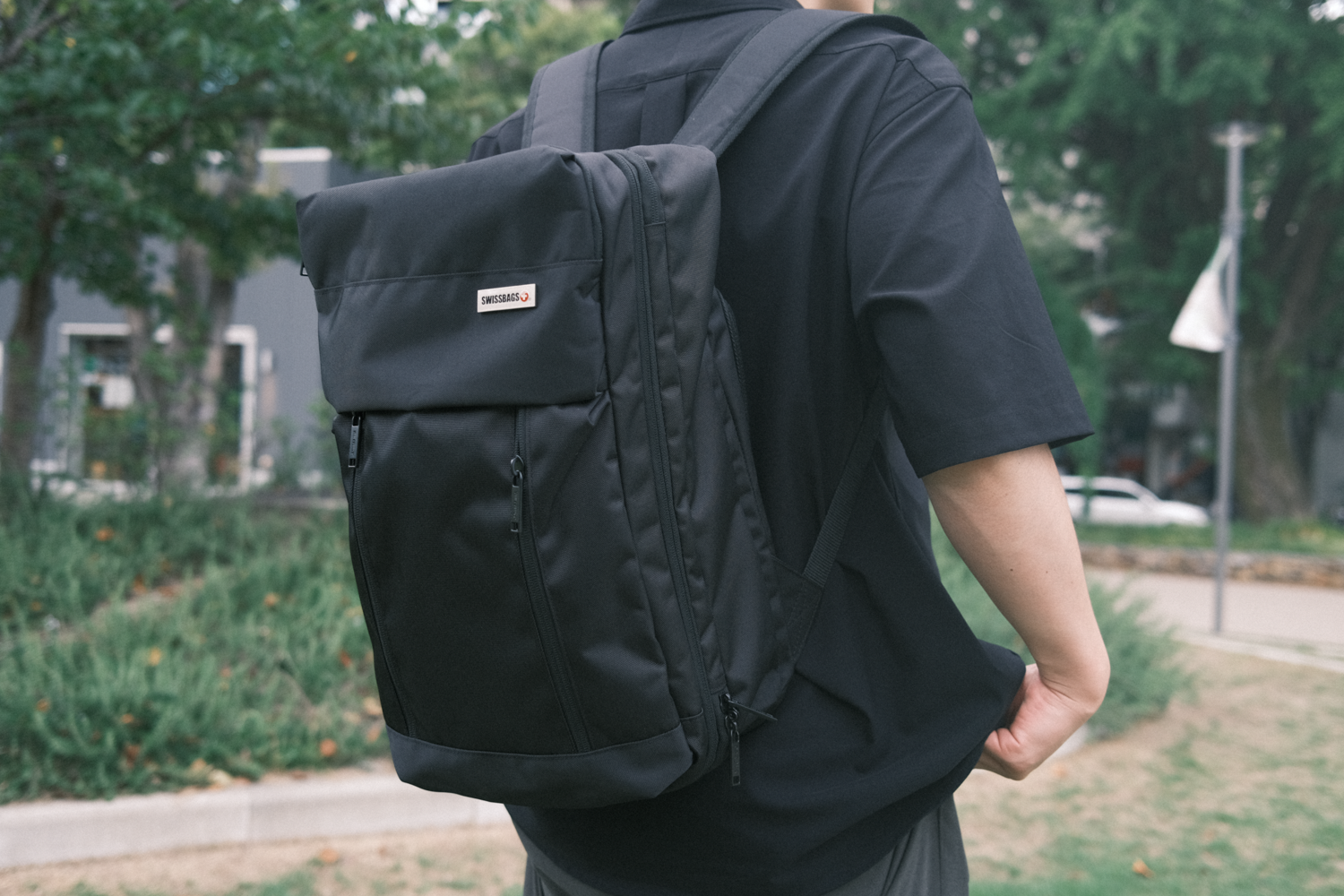 サイズ可変で荷物が増えても大丈夫！ 通勤通学から出張や旅行まで活躍