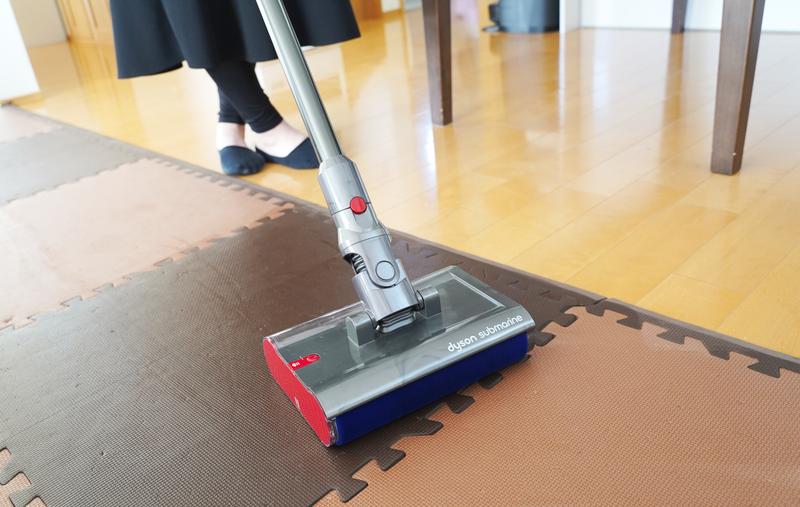 隠れた埃を逃さない。ダイソンから「掃除機の究極形態」が登場【今日の 