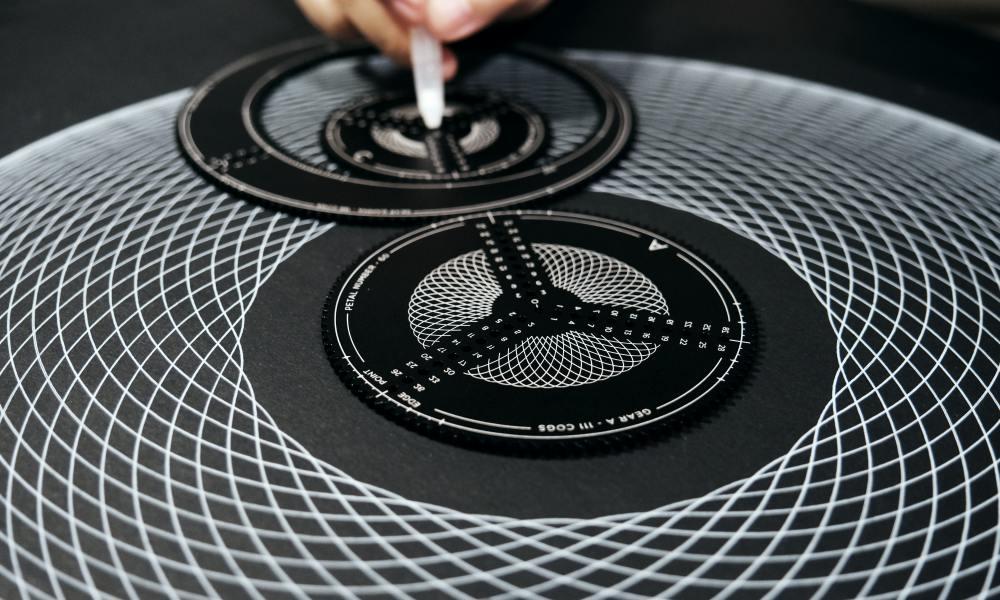 完全に均整が取れたイメージを生み出す「Planarc Spiral Maker 2.0」が