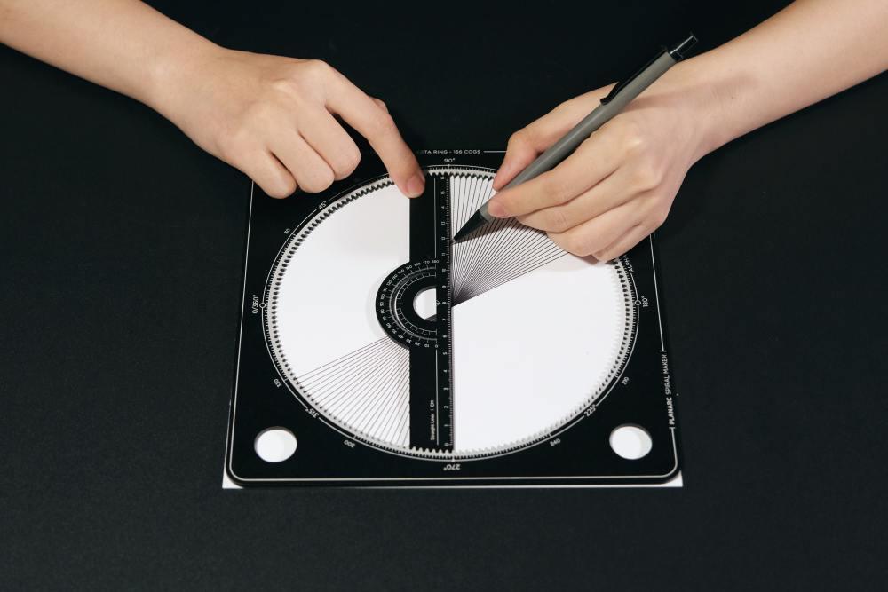 完全に均整が取れたイメージを生み出す「Planarc Spiral Maker 2.0」が