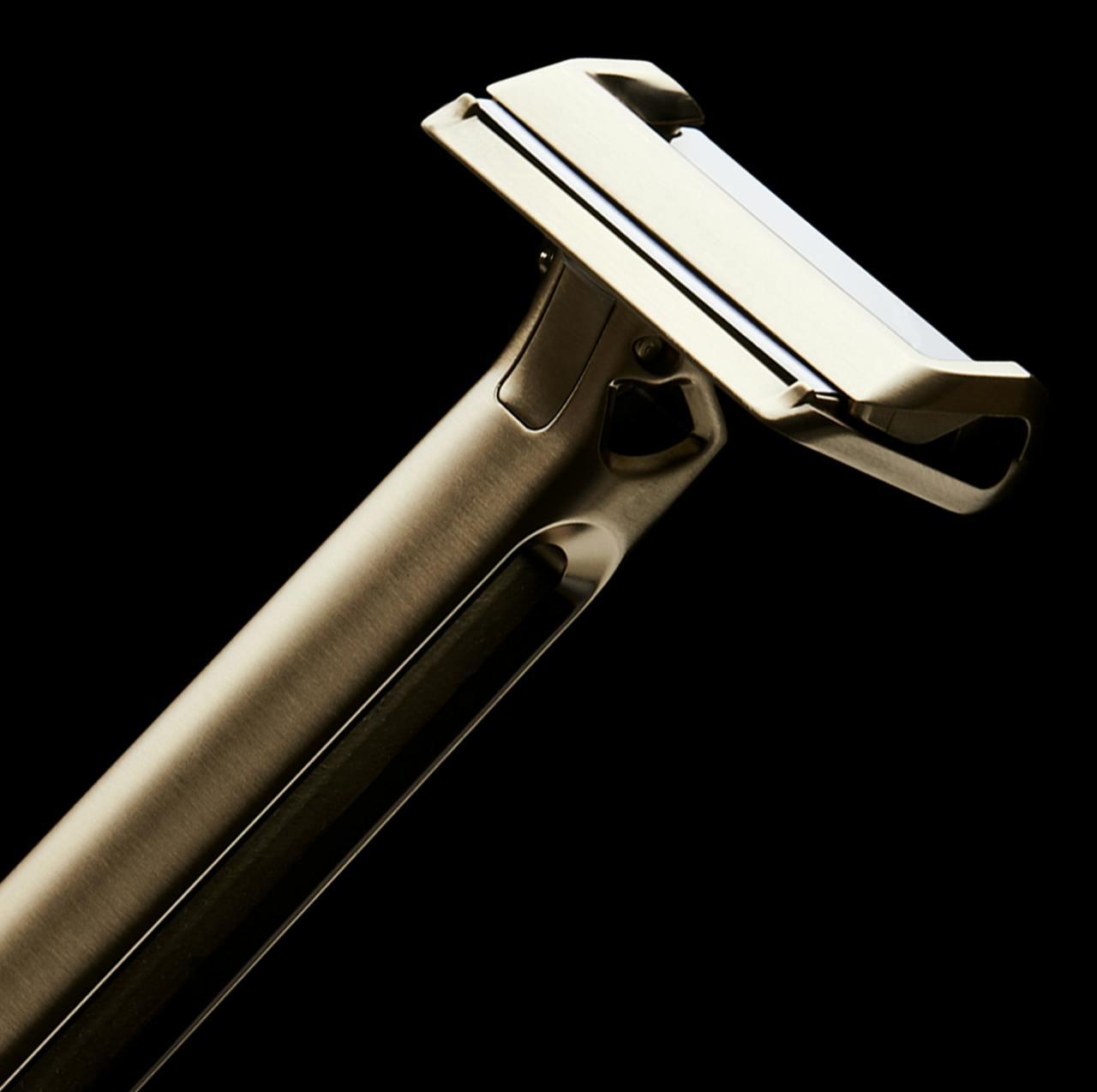 特許技術を組み込んだ革新的次世代シェーバー「OneBlade」 | ROOMIE