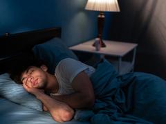 恐るべき「睡眠不足の長期的な影響」とは？ | ライフハッカー・ジャパン