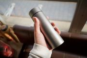 高機能素材で大注目。「純チタン」製のマイボトルがわずか126gのミニサイズ、1万円以下で買える！