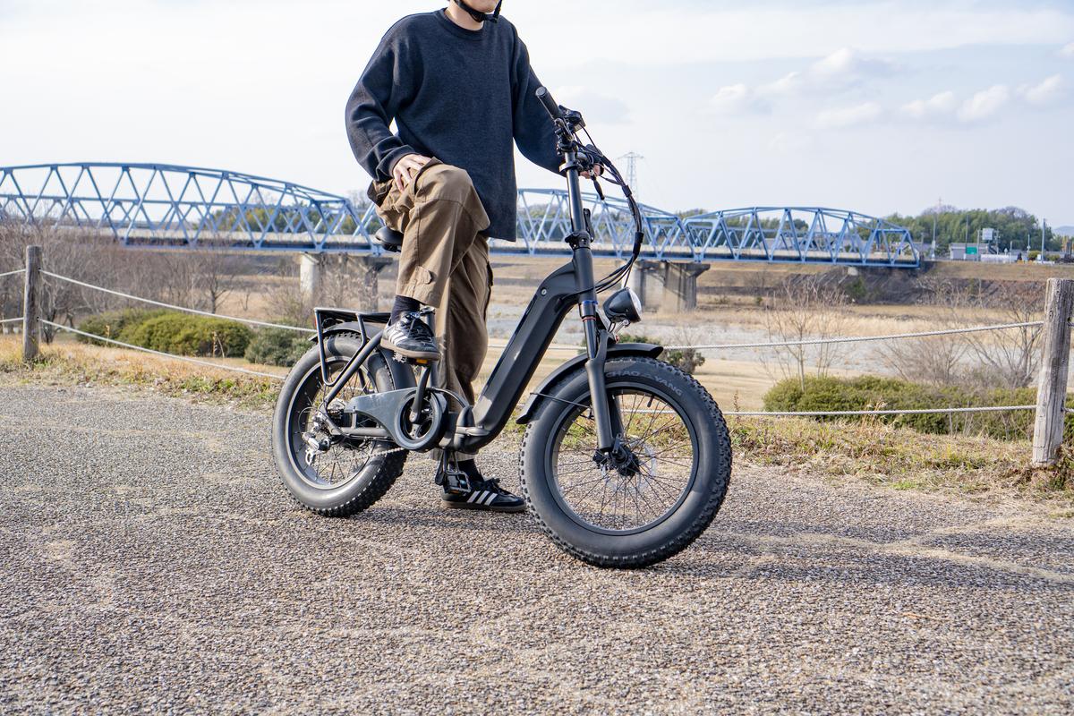 ゴツい見た目だけど実は快適な1台。バイクのようなワイルドさが 