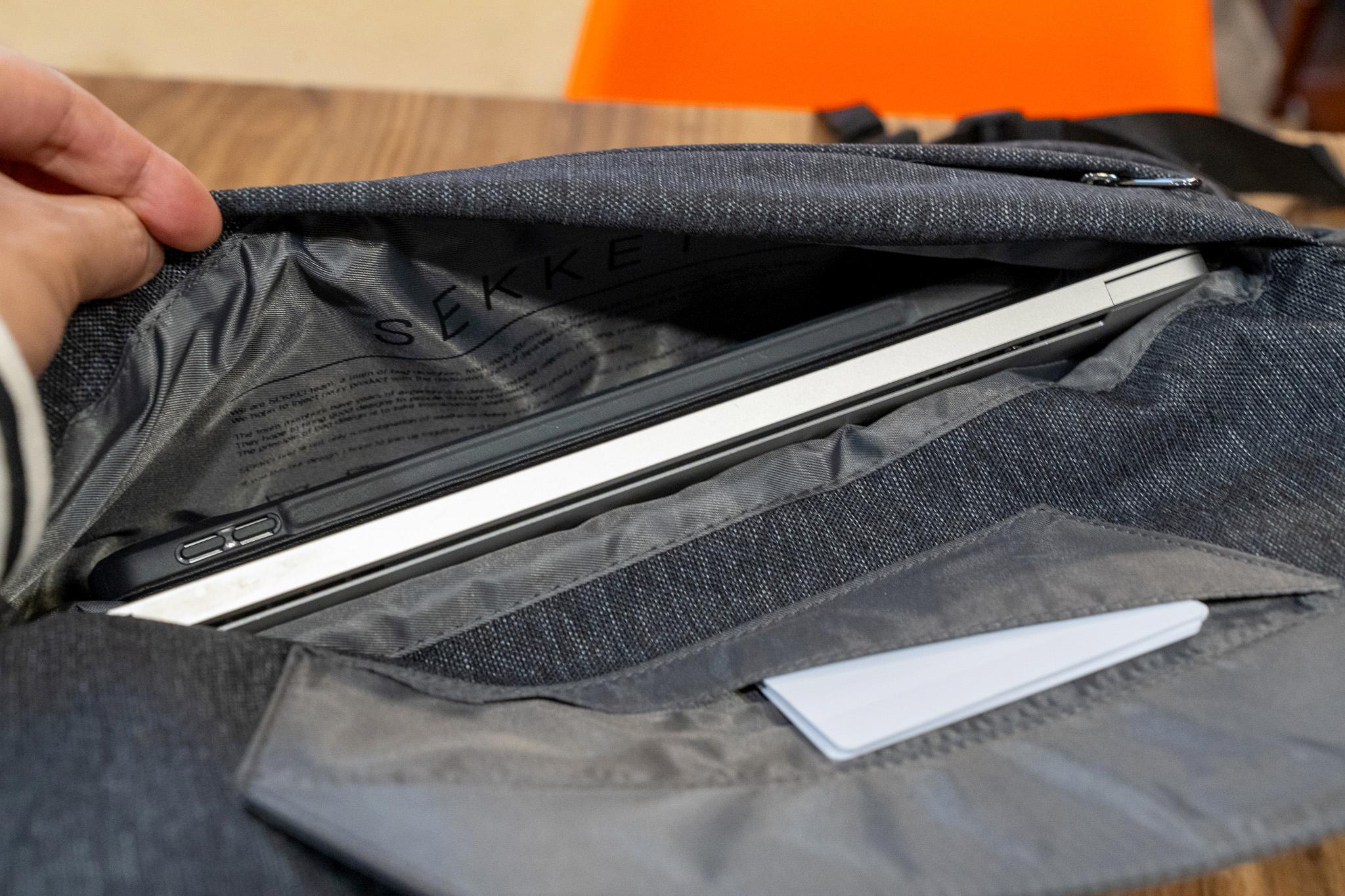 MacBook Proがシンデレラフィット。「SEKKEI MX-sling」に新色