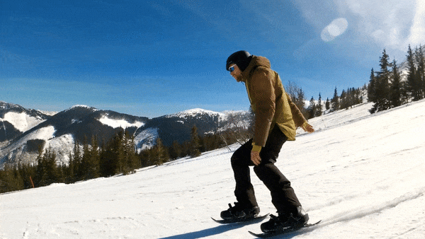 これでリフトも怖くない！ 雪山の新感覚スポーツ「Snowfeet Pro