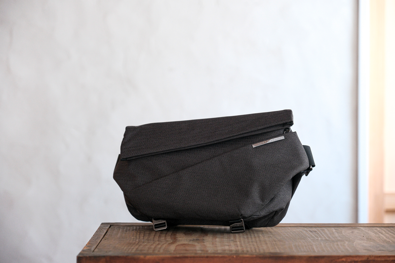 選べる2サイズ。人気上昇中のバッグブランド「NIID」の日本限定新作