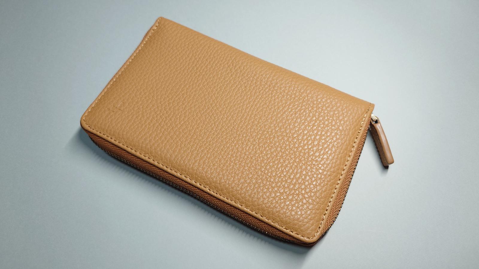 ぱんのみみ　長財布 まだまだ現金は必要。スマホまで入るミディアム長財布って、キャッシュ