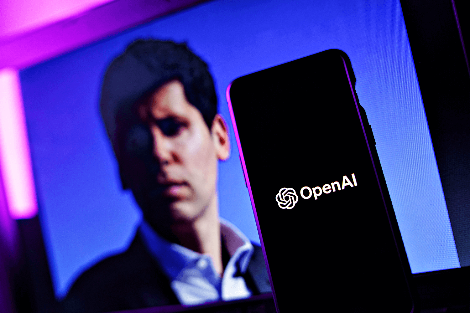 OpenAIのサム・アルトマンCEOが今語る「4日間の解任劇」から得た教訓 | ライフハッカー・ジャパン
