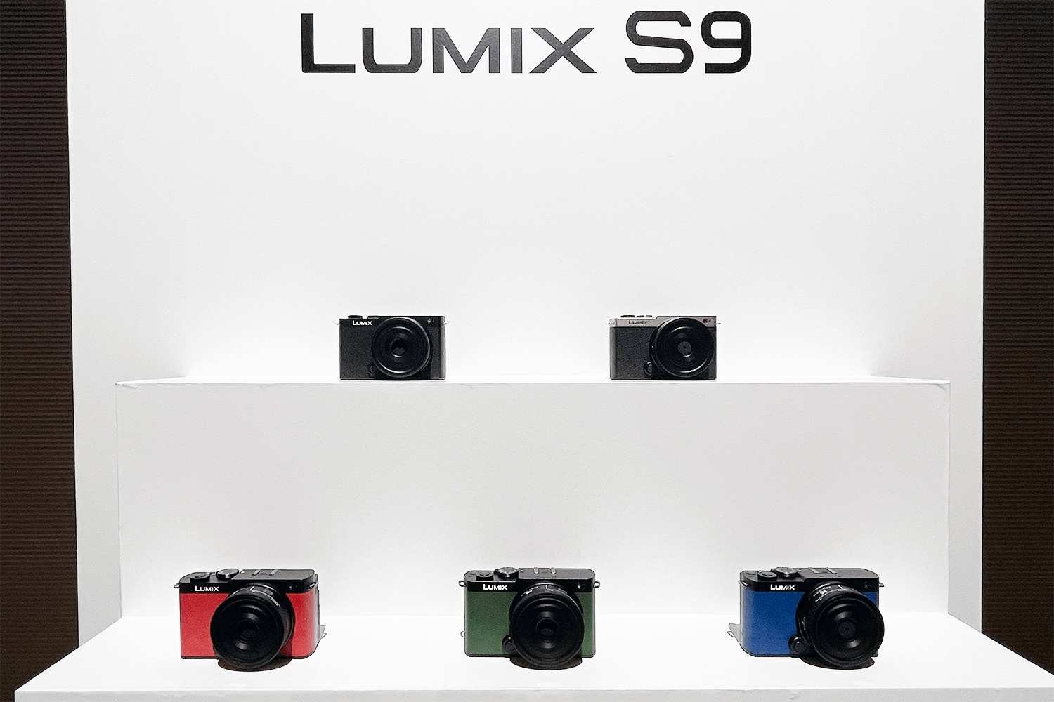 SNSシェアに最適化！小型フルサイズミラーレス一眼カメラ「LUMIX S9
