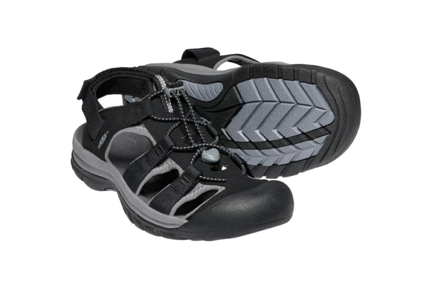 KEEN ブラック サンダル トングスタイル キーン（ガチで