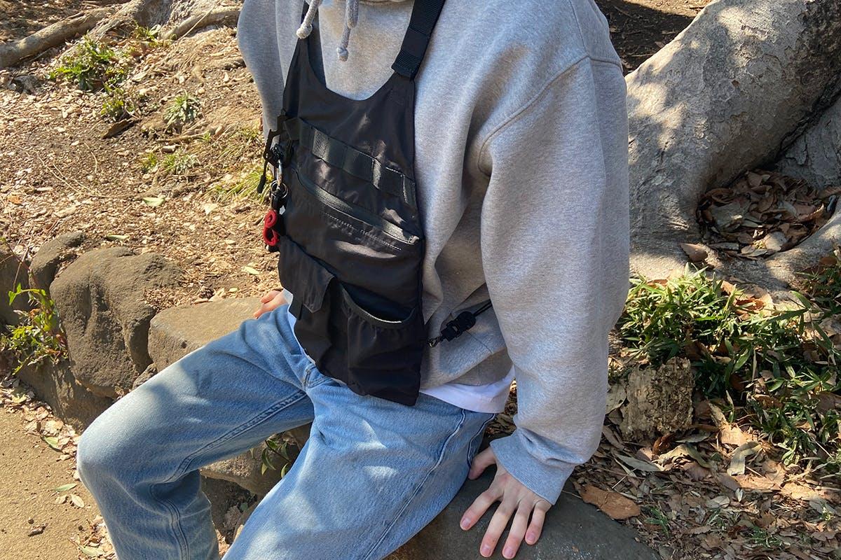 Hanging Storage Vest 別注machi-ya アウトドアの新必需品！ 首から下げるだけの「Hanging Storage Vest