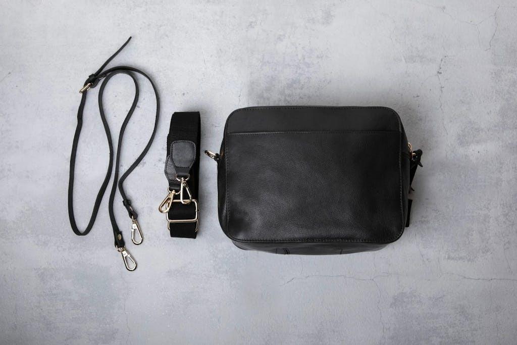 カバンの中が散らかりがちなら必見！ 整理整頓に特化したこのバッグで