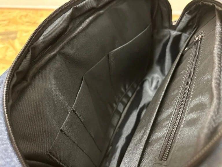最小限の荷物で快適！iPadも入るショルダーバッグ「QUICK PACK 11