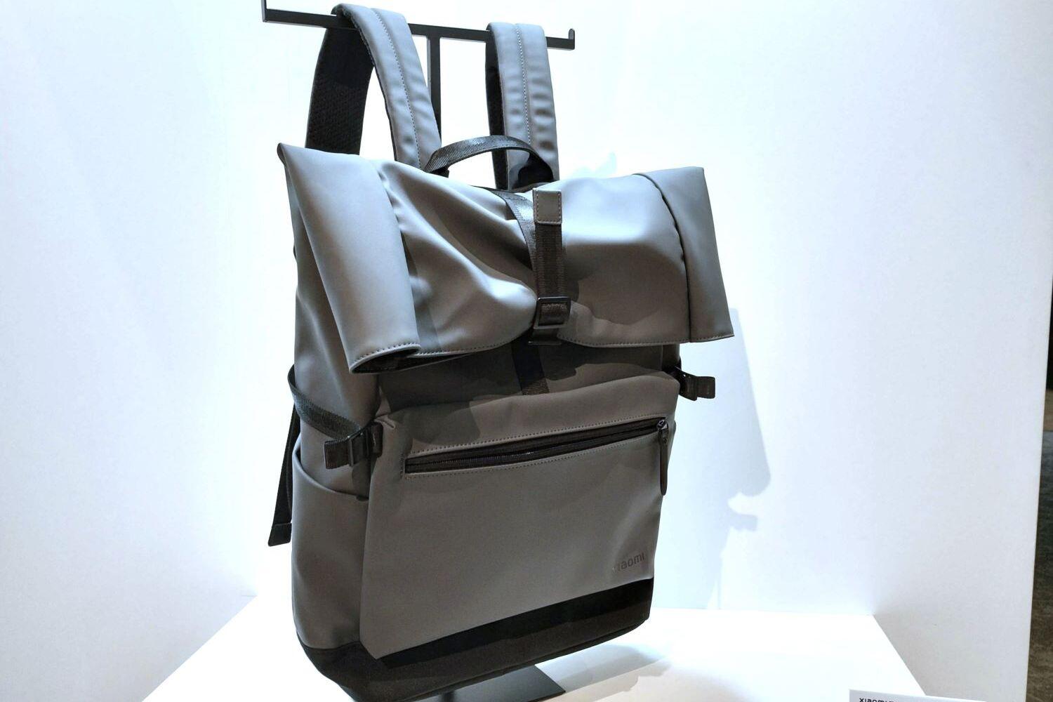 ON バックパック グレー 防水 シャオミの新作バックパックが抜群にいいぞ！防水、ノートPC