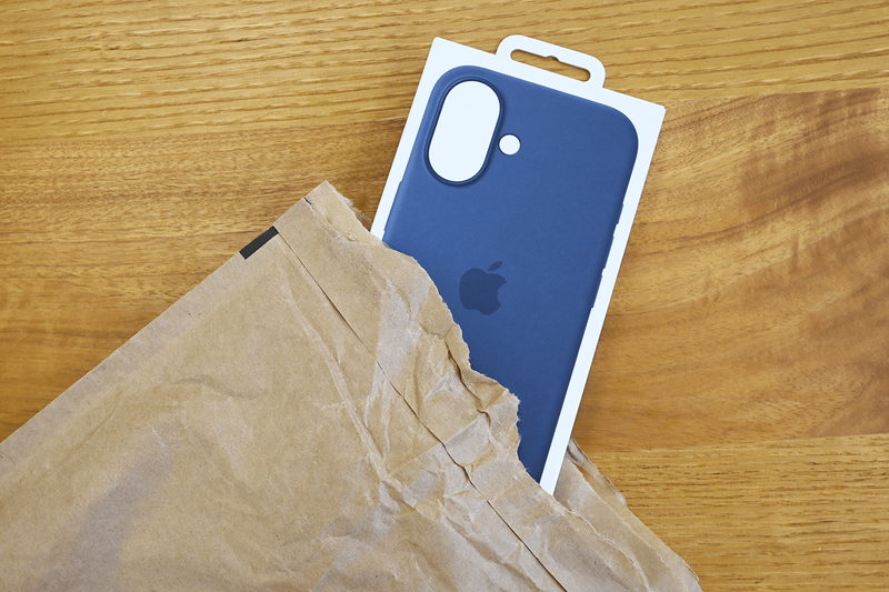 実況「iPhone 16開封の儀」。そして物理SIM→eSIM乗り換えを決行 実況「iPhone 16開封の儀」。そして物理SIM→eSIM乗り換えを決行