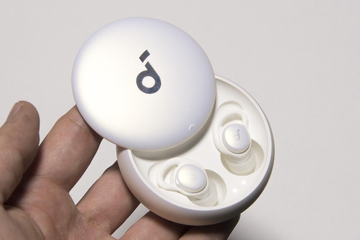 Ankerの新型「睡眠用イヤホン」試してみた。付け心地も音質も進化し