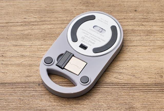 ローカル　カリカリマウス 外出用マウスの決定版!? コインサイズの「キャパックマウスNEO