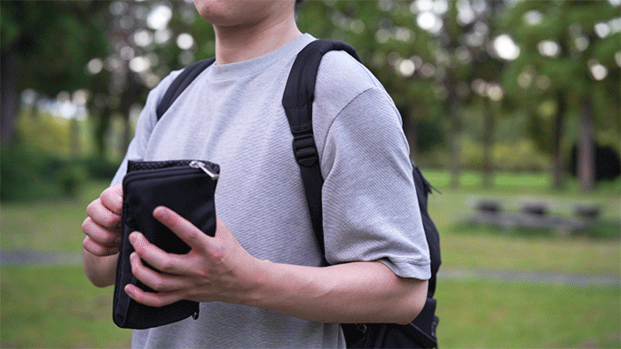 バックパックがさらに便利に。「＋poket CUSTOM」で財布やスマホも