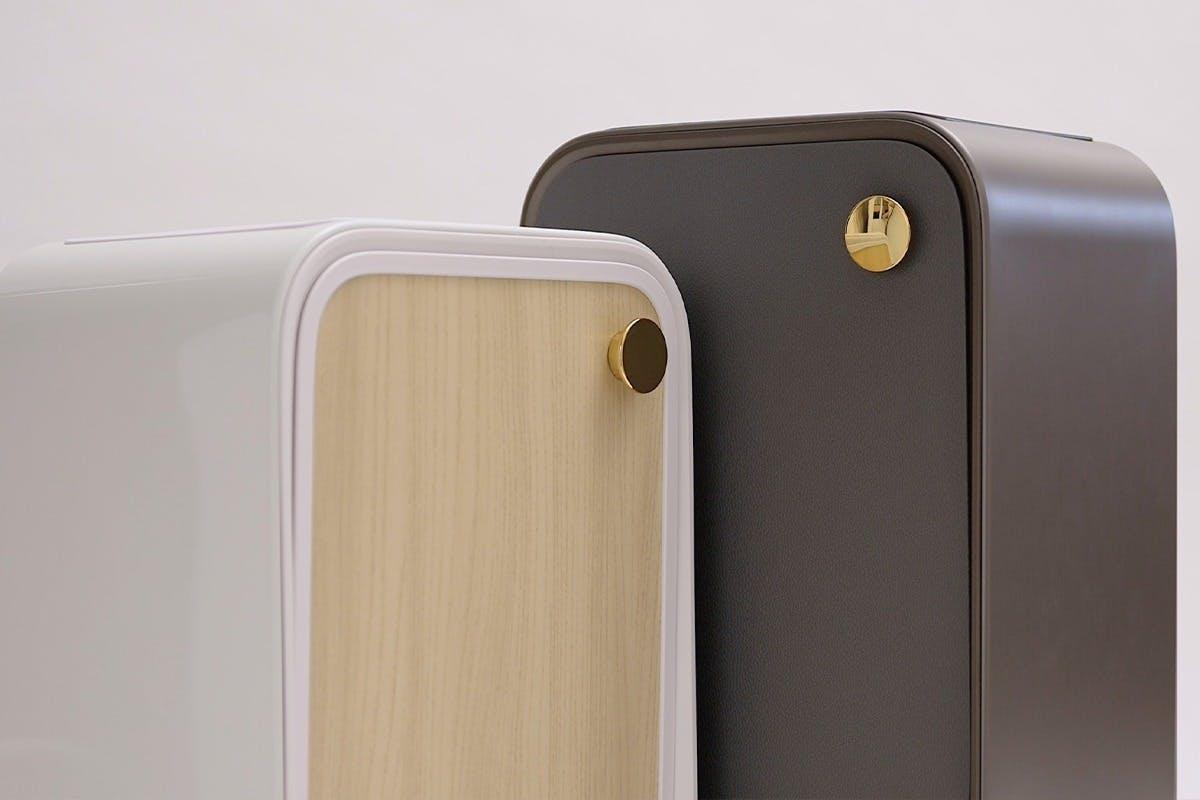 インテリアになるスマートゴミ箱。自動開閉＆オゾンによる脱臭で暮らし