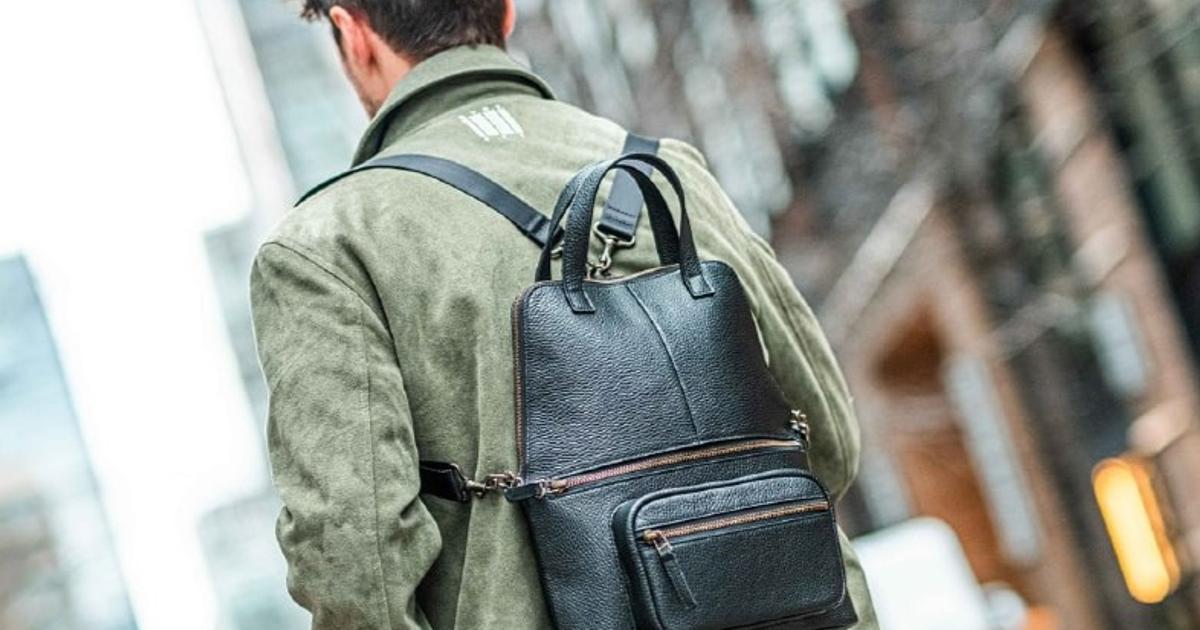 TPOに応じてハンドバッグやショルダーに変身。3WAYレザーリュックが 