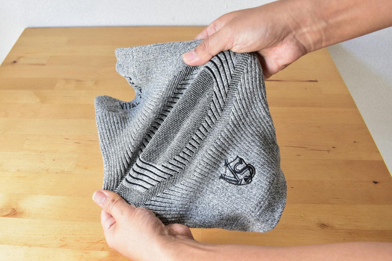 しっかりホールド、でも動きは妨げない。3D構造で絶妙フィットする