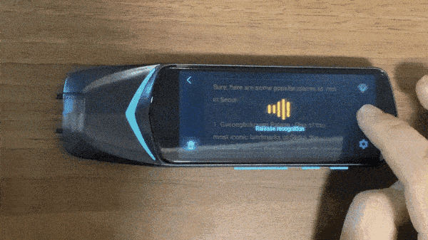 AI搭載で高性能な電子辞書としても優秀、翻訳ペンで海外旅行や語学の