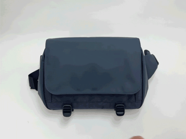 気軽に背負える使用感はそのままに、14インチノートPCも収納