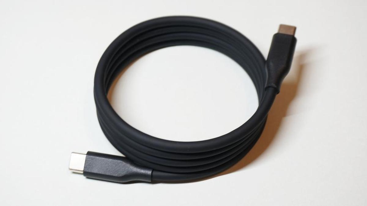 整理が楽！ マグネット内蔵のケーブルで、まとめる手間から解放された