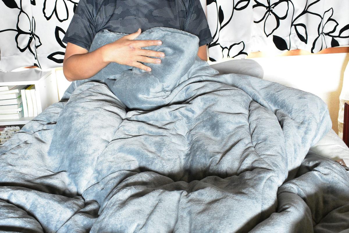 薄いのに暖かい掛け布団。1枚あれば寒い夜も安心でした | ライフ 
