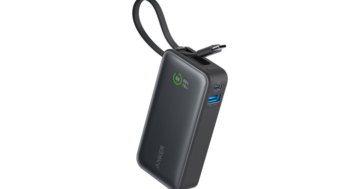 Ankerのケーブル一体型充電器はMacBook Airも充電できちゃうんだ