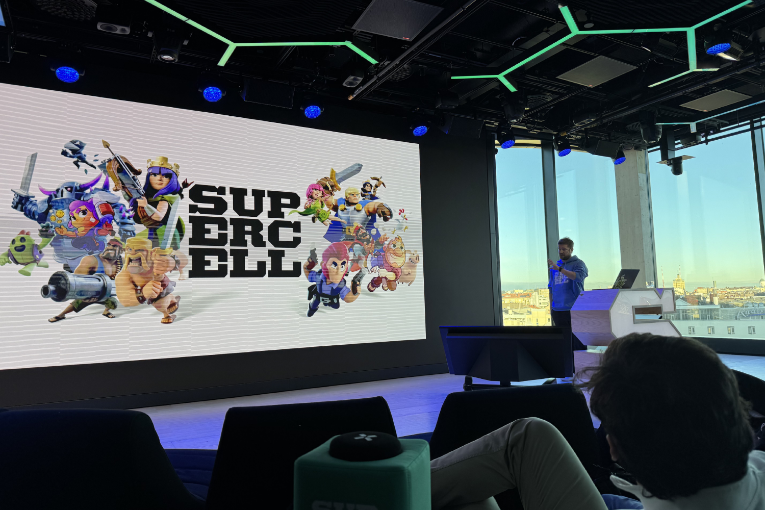 最高のチームが最高のゲームをつくる。フィンランド発・巨大